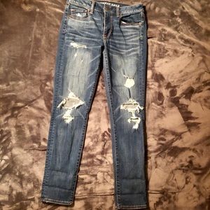 AE Jeans Distressed Bootcut super stretch X denim